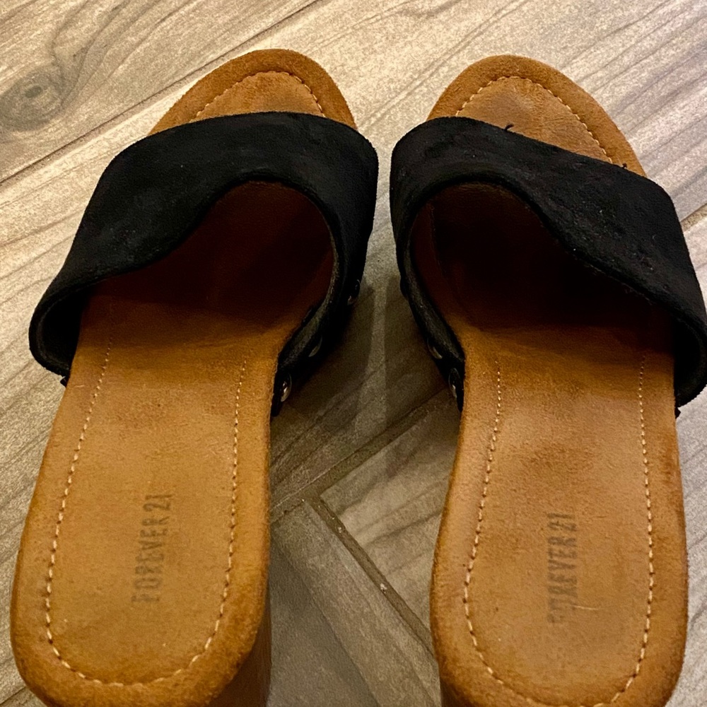 Suede like clogs - Picture 2 of 4